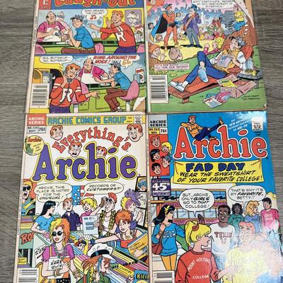 LOT 79L: Collection of Archie comic books + more