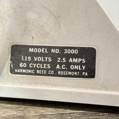 LOT 81L: Vintage Spitz Junior Planetarium w/ Box