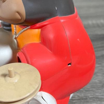 LOT 83L: Vintage Rhythm "One Man Band" Gorilla Quartz Alarm Clock