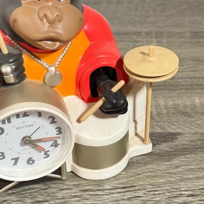 LOT 83L: Vintage Rhythm "One Man Band" Gorilla Quartz Alarm Clock