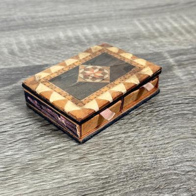 LOT 84L: Beautiful Vintage Inlayed Trinket Box Collection w/ Matching Tray & Collection of Glass Marbles