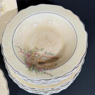 LOT 87D: Vintage Lido W. S. George Canarytone China & Cross Stitch Victory by Salem Basket PP 60163-GV Bowl