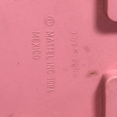 LOT 90D: 1980s Mattel Barbie Furniture, Clothes & Accessories