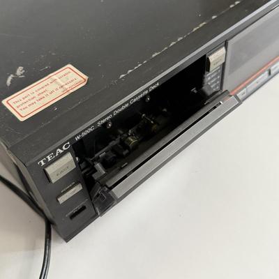LOT 91X: TEAC W-500C Stereo Double Cassette Deck