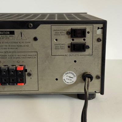 LOT 92X: Yamaha Stereo Receiver R-7