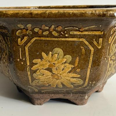 LOT 96X: Beautiful Matching Vintage Ceramic Planters