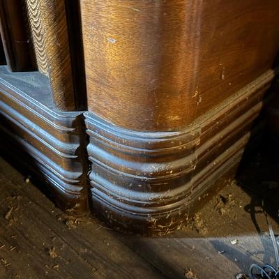 LOT 97Z: Vintage RCA Victor Radio