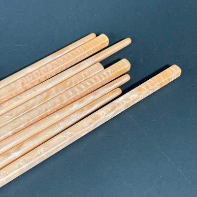 LOT 99D: Vintage China, Etched Chopsticks & Fish Rests