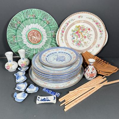 LOT 99D: Vintage China, Etched Chopsticks & Fish Rests