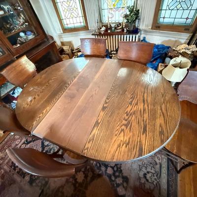 LOT 108D: Six Antique Bent Wood Oak Solid Back Chairs with Clawfoot Dining Table