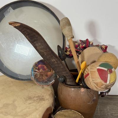 LOT 113D: Oceandrum, Vintage Drums & Handheld Percussion Instruments