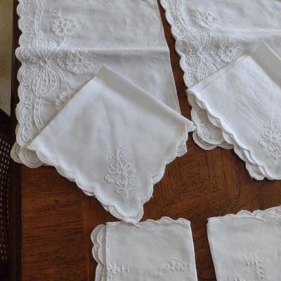 Assorted Table Linens