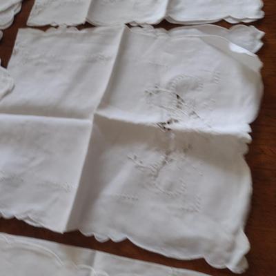 Assorted Table Linens