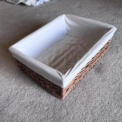Large Selection of Storage Baskets (PB-DZ)