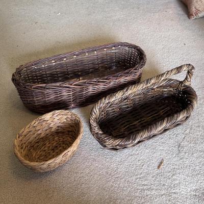 Collection of Handmade Baskets (PB-DZ)