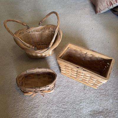 Collection of Handmade Baskets (PB-DZ)