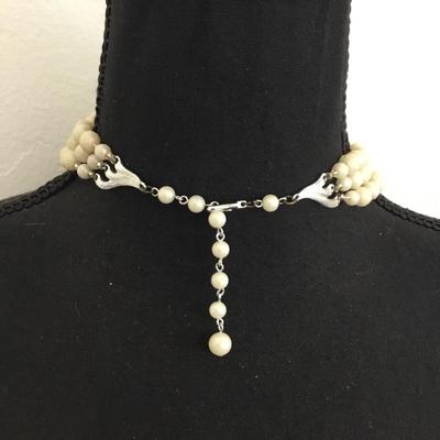 Beautiful vintage, three strand sugar, beads or textured bead choker necklace