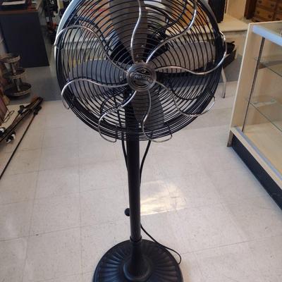 Casablanca Stand Up Patio Fan
