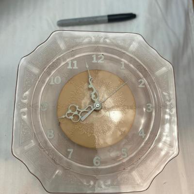 Delicate Pink Glass Clock - 33