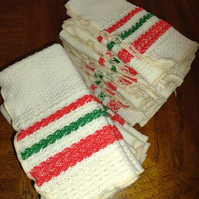 Collection Holiday Table Linens- Table Cloth and 12 Napkins