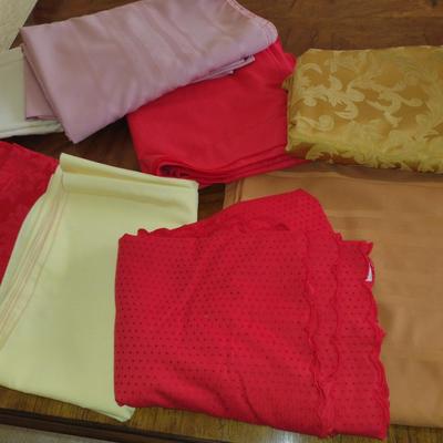 Assorted Table Linens