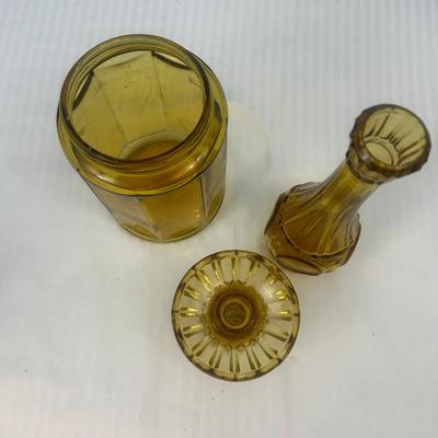 3 pieces - Amber depression era glass - 19