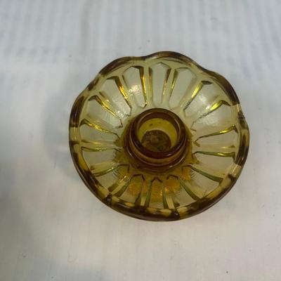 3 pieces - Amber depression era glass - 19