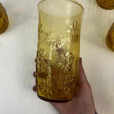Vintage Anchor Hocking Springsong Honey Gold Amber Daisy Flower - 21
