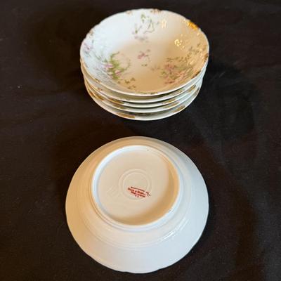 Limoges 46 Piece China Set (K-BM)
