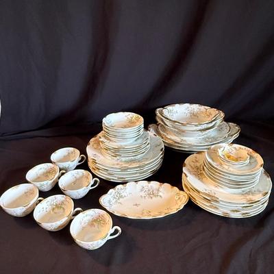 Limoges 46 Piece China Set (K-BM)