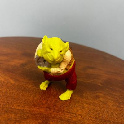 Set of 4 Toys - 30