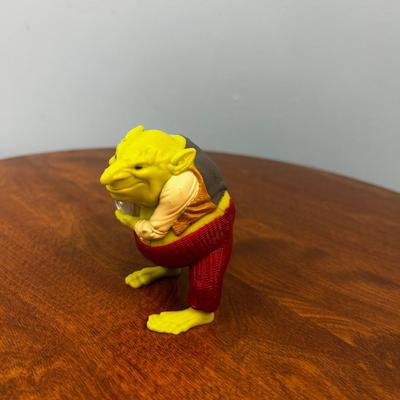 Set of 4 Toys - 30