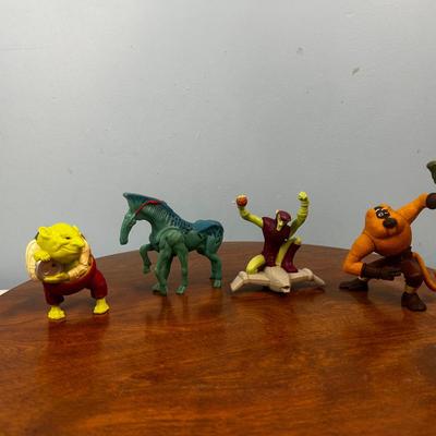 Set of 4 Toys - 30