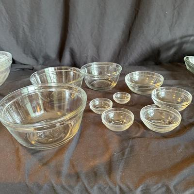 Nesting Bowls and Pyrex Baking Dishes (PBN-BM)