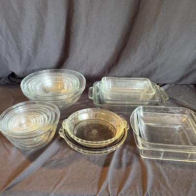 Nesting Bowls and Pyrex Baking Dishes (PBN-BM)