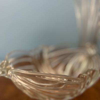Large heavy crystal bowl - 31