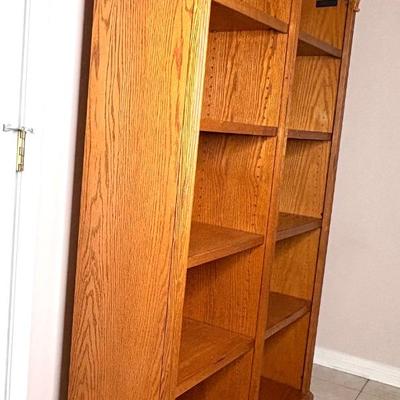 Whalen Bookshelf 1
