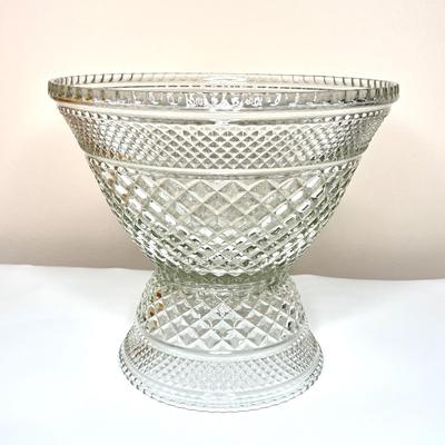 Vintage Wexford Punch Bowl Set with 18 Cups and Ladle