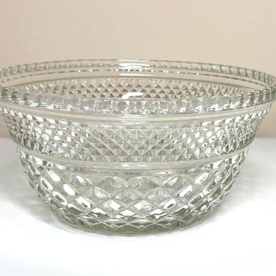 Vintage Wexford Punch Bowl Set with 18 Cups and Ladle