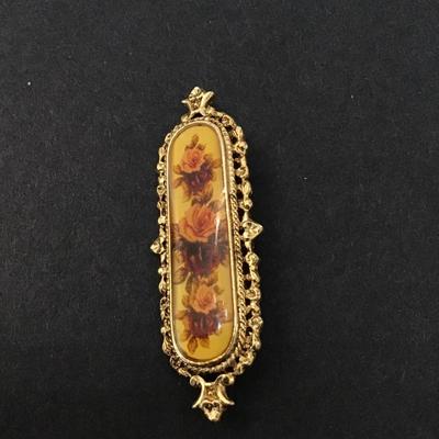 1928 victorian style gold tone floral bar pin