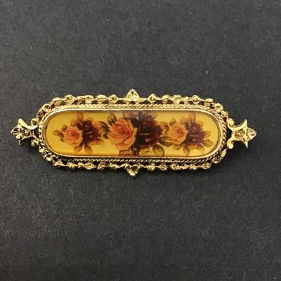 1928 victorian style gold tone floral bar pin