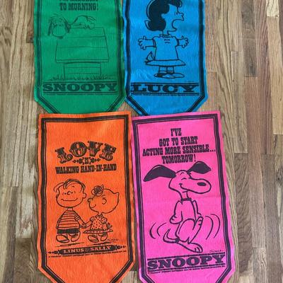 WHOA! 1967-68 Snoopy and Peanuts Felt Banners HIGHLY COLLECTIBLE