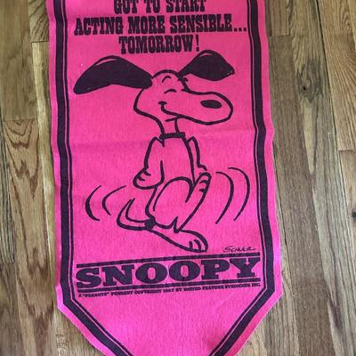 WHOA! 1967-68 Snoopy and Peanuts Felt Banners HIGHLY COLLECTIBLE