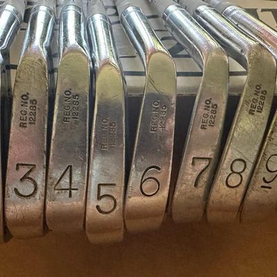 Top Flite XL 2000 Golf Clubs Irons Premium Golf Equipment