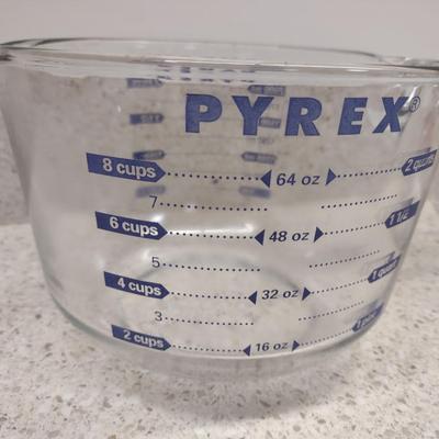 Pyrex Measuring Cups- Three Pieces