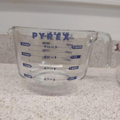 Pyrex Measuring Cups- Three Pieces