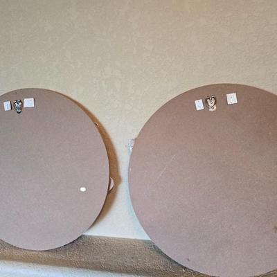 Set of 2 Rustic looking wooden Wall Plaques – “Love” and “Pray”