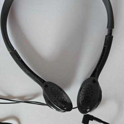 Vintage Sony & Aiwa Personal Audio Lot – Walkman, Discman, Headphones & Adapter