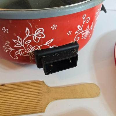 Three piece set Old World Temptations Red egg-shaped platters & Electric Skillet