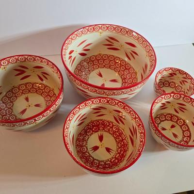 Temptations Old World Red Mixing Bowl Set – Nesting Set of 5